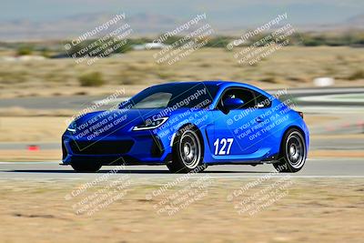 media/Dec-13-2025-Extreme Speed (Sat) [[d129ecb0b9]]/Beginner/Session 2 (Turn 4)/